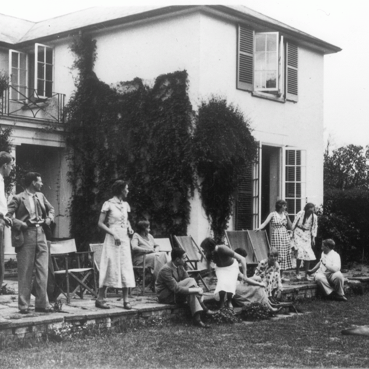 Voicing the Garden: Staff and their Families